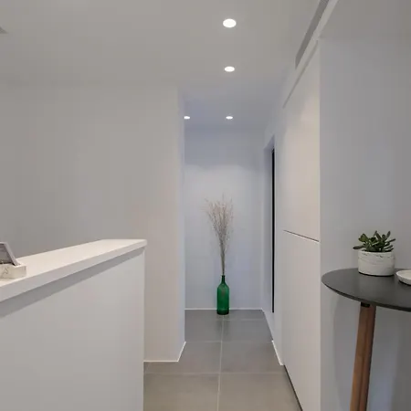 Ξενοδοχείο με διαμερίσματα Vorta Naxos 4*