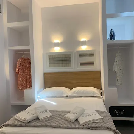 Ξενοδοχείο με διαμερίσματα Vorta Naxos 4*