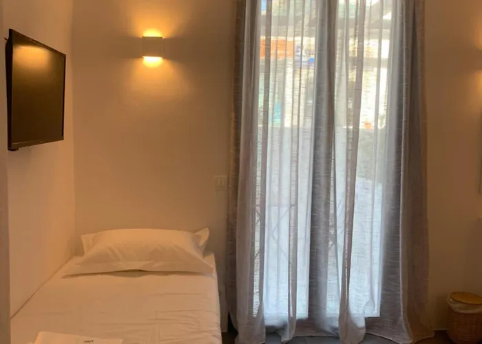 מלון דירות Vorta Naxos 4*