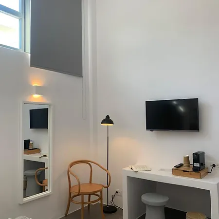 Vorta Naxos Aparthotel 4*