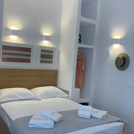 Vorta Naxos Hotel apartamentowy *